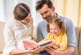 تاثیر کتاب خواندن مادر بر نوزاد