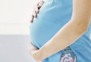 تشویق مادران باردار برای زایمان طبیعی