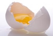 در زمان خرید تخم‌مرغ به این توصیه ها توجه کنید!