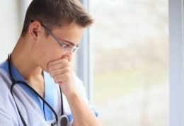 آیا پزشکان جوان در حال خروج از کشور هستند؟