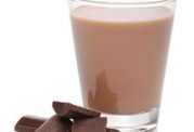 عوارض مصرف بیش از حد شیر کاکائو در کودکان
