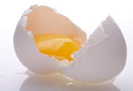 خوردن 3 تخم مرغ در روز برای بدن شما مفید است یا مضر؟