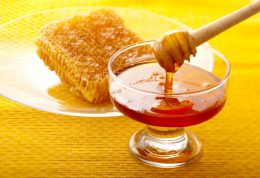 50 فایده طلایی عسل را بشناسیم