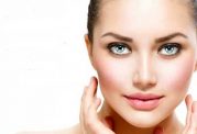 7 ترفند آرایشی برای داشتن پوستی صاف و شفاف