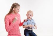 مقابله با رفتارهای نادرست کودک
