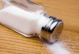 کاهش ابتلا به میگرن با مصرف نمک