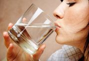 نوشیدن آب گرم چه فوایدی دارد