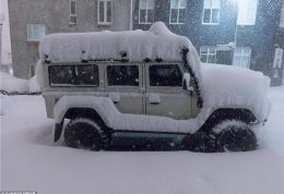 بارش برف سنگین در ایسلند
