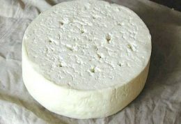چگونه پنیر خانگی درست کنیم؟