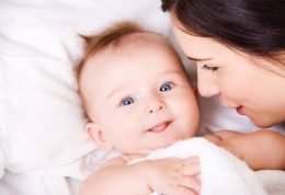 مکمل های غذایی افزایش دهنده شیر مادر
