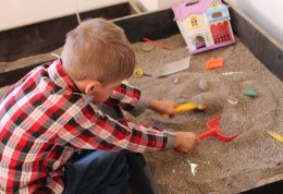 مساعد کردن محیط خانه برای کودک اوتیستیک