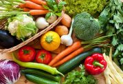 سبزیجاتی که خوردن آن ها به صورت پخته ارزش غذایی بیشتری دارد
