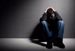 افسردگی تهدیدی برای سلامت روان نوجوانان