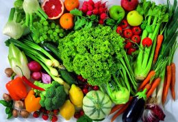 مقایسه خواص تغذیه ای میوه ها و سبزیجات