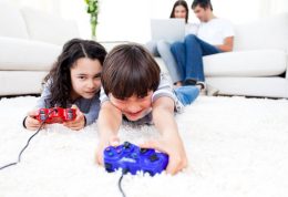 نقش بازی های ویدئویی فعال در رشد مهارت های حرکتی کودکان
