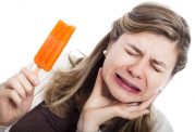 علت درد دندان هنگام خوردن بستنی و شیرینی
