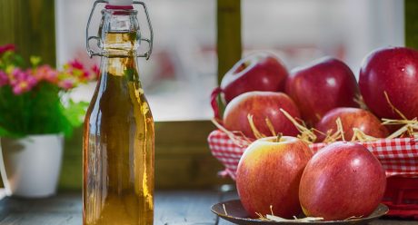 پیشگیری از بیماری قلبی عروقی با سرکه سیب