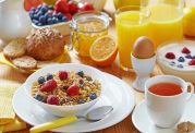 کلید زندگی سالم، مصرف صبحانه کامل است