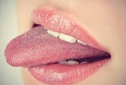سوختگی زبان را در خانه درمان کنید