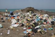 تخریب محیط زیست با زباله ها