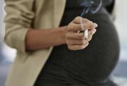 خطر فلج مغزی در کمین نوزادانی که مادر سیگاری دارند
