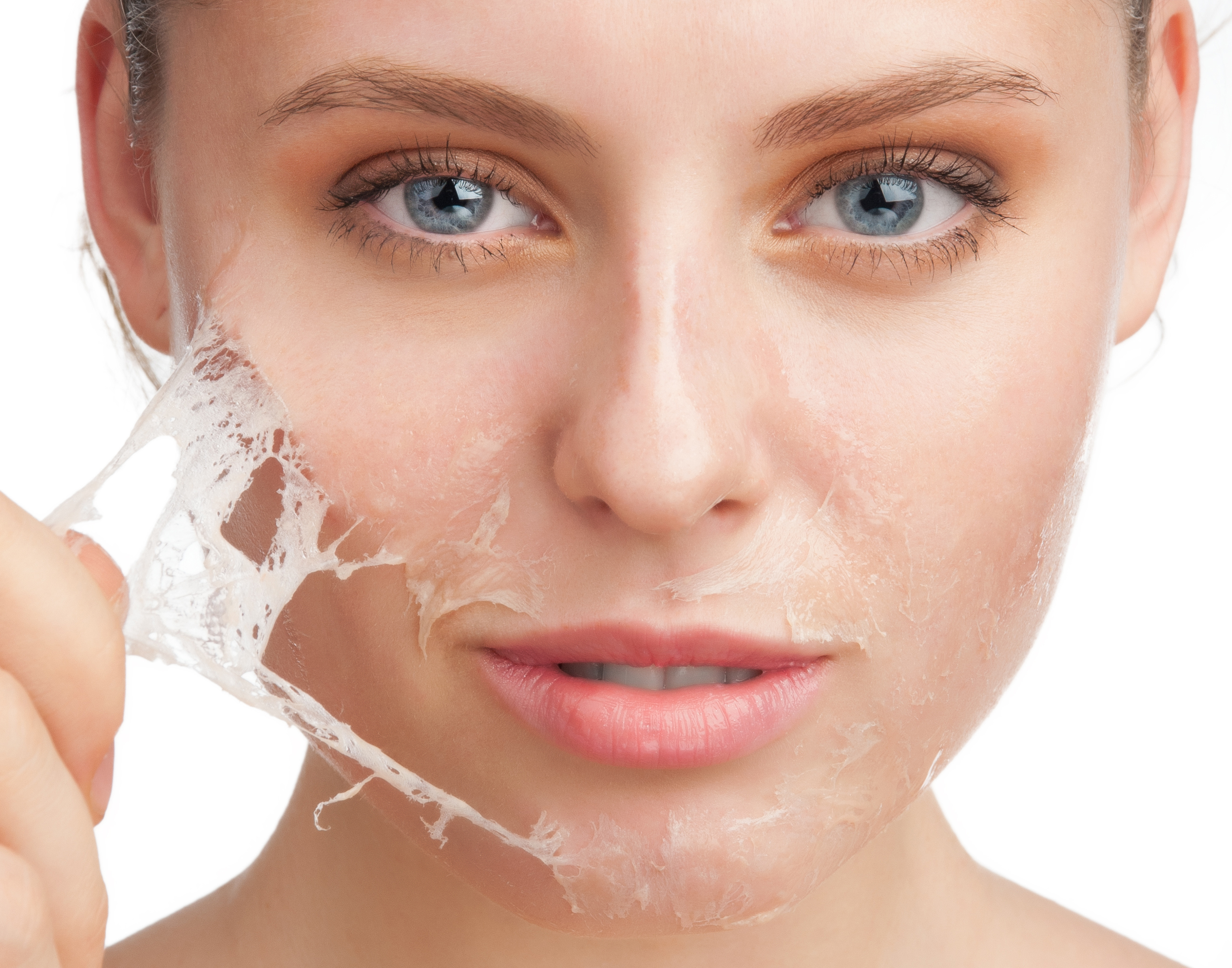 9 راه برای جلوگیری از ترک خوردن و خشکی پوست در زمستان