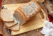 مصرف نان کپک زده موجب ابتلا به سرطان می شود