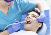 دکتر آزادمنش: عوارض و معایب ایمپلنت دندان کدامند؟