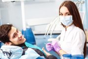 توصیه های دکتر آزادمنش پس از عمل ایمپلنت دندان