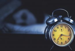 اطلاعاتی در مورد ساعات خواب افراد