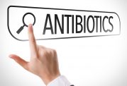 خطر انواع آلرژی ها با مصرف آنتی بیوتیک