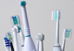 مزایای استفاده از مسواک برقی برای دندان ها