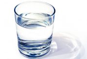 آیا آب گازدار سالم تر از آب معمولی است؟