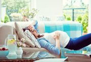 سه ماهه سوم بارداری و کاهش درد و بی خوابی آن