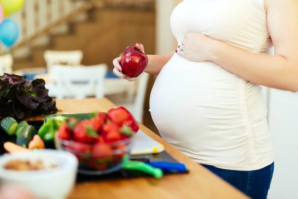 بیزاری از مواد غذایی؛ دلایل بیزاری از مواد غذایی در بارداری