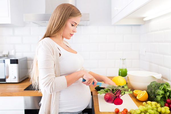 مشاوره تغذیه و رژیم غذایی دوران بارداری و شیردهی