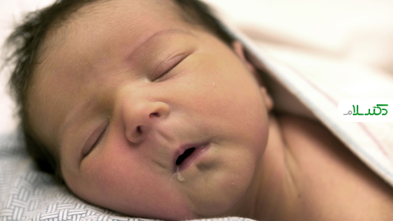 آیا خوابیدن کودک با دهان باز نگران کننده است؟