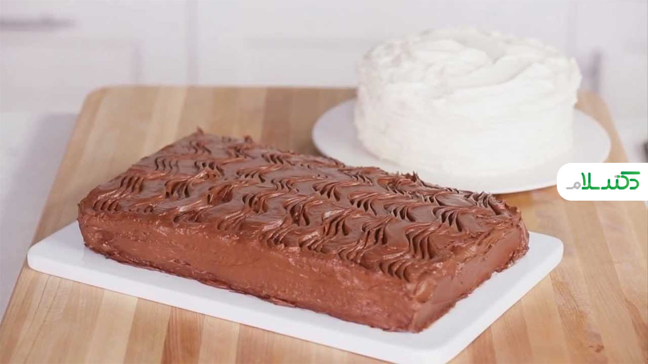 آموزش تزئین کیک شکلاتی به ساده ترین روش + فیلم