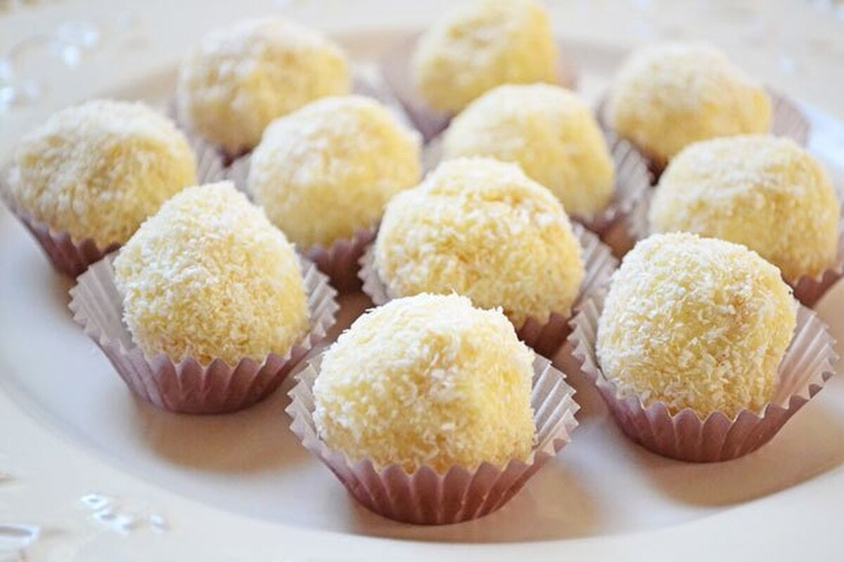 توپک نارگیلی، یک شیرینی شیک ولذیذ برای جشن نوروز